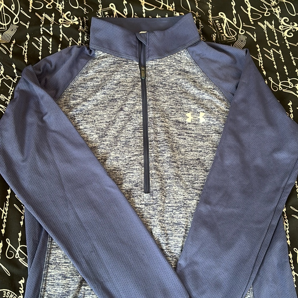 Under Armour Women’s Long Sleeve Quarter Zip